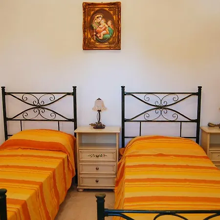 Willa Rotondo Monopoli